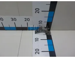 Петля двери передней левой верхняя