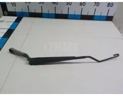 Поводок стеклоочистителя передний левый
