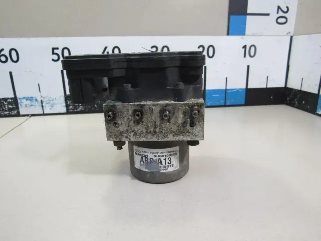 Блок ABS (насос) для  Ford Kuga 2008-2012