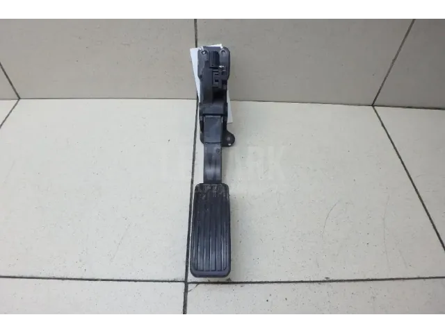 Педаль газа для  BMW 3-serie E92/E93 2006-2012