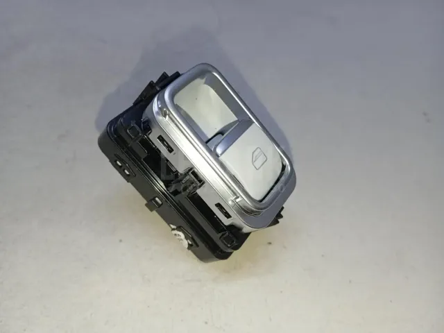 Кнопка стеклоподъемника для  Cadillac BLS 2006-2010
