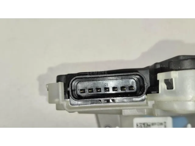 Замок двери задней правой для  DAF XF 106 2014
