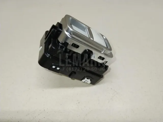 Кнопка стеклоподъемника для  BMW Z4 E85/E86 2002-2008