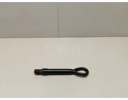 Крюк буксировочный