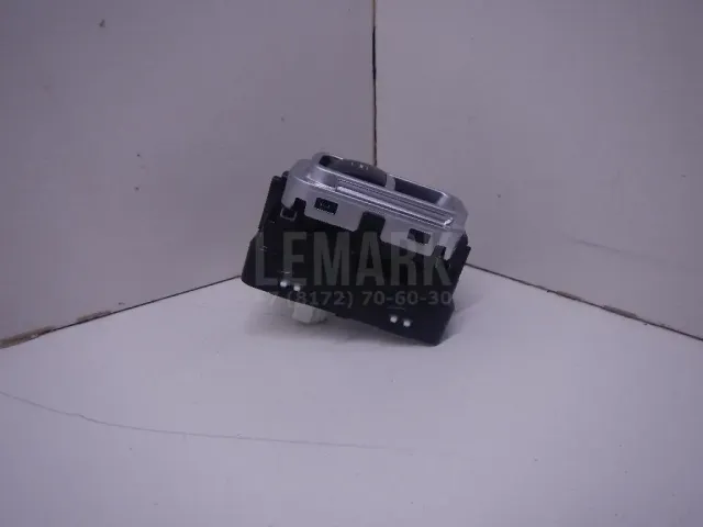 Кнопка стеклоподъемника для  Chevrolet Spark 2010-2015