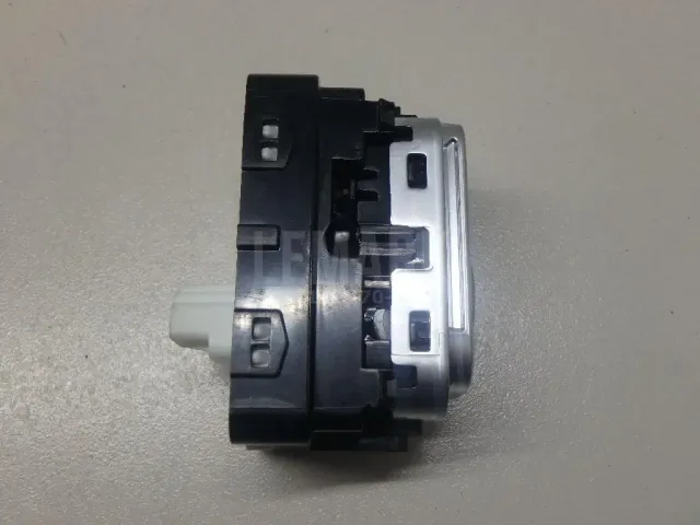 Кнопка стеклоподъемника для  Dongfeng GX 2022