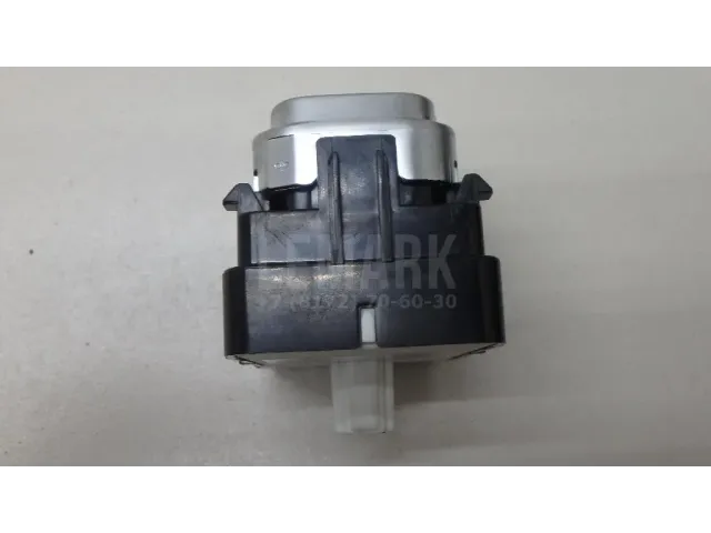 Кнопка стеклоподъемника для  Ford Focus II 2008-2011