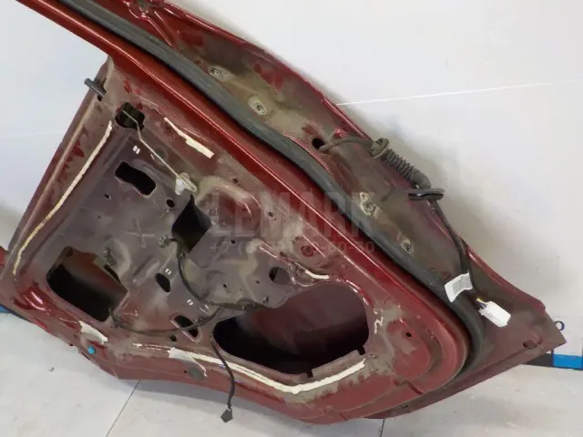 Дверь задняя левая для  BMW Z4 E85/E86 2002-2008
