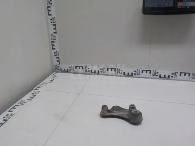 Кронштейн двигателя задний