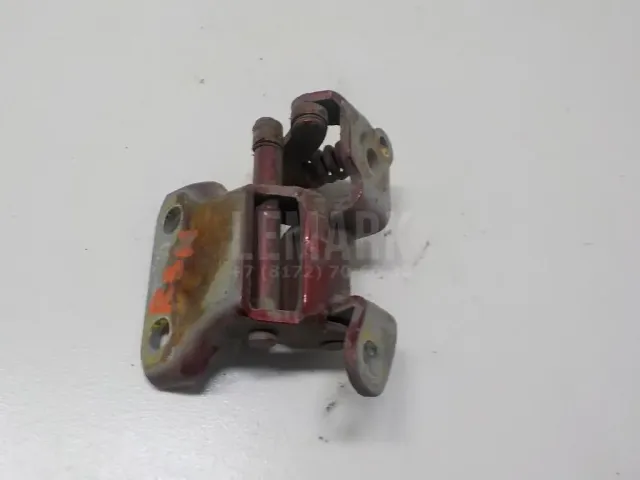 Петля двери задней правой нижняя для  DAF 95 1987-1998