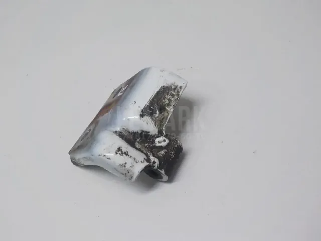 Петля двери для  Citroen Xsara Picasso 1999-2010