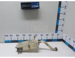 Бачок омывателя лобового стекла