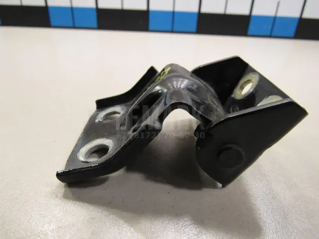 Петля двери для  BMW 7-serie E65/E66 2001-2008