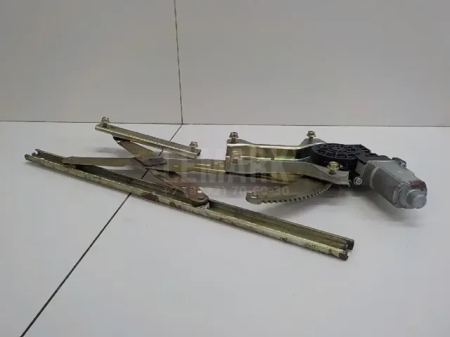 Козырек солнцезащитный (внутри)