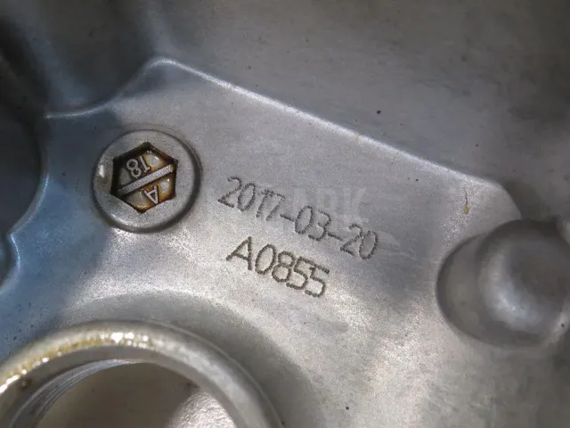 Крышка головки блока (клапанная) для  Chrysler 300C 2011-2023
