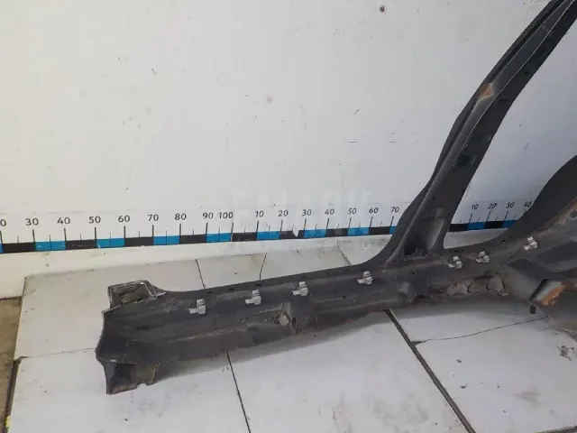 Порог со стойкой правый для  BMW X1 U11 2022