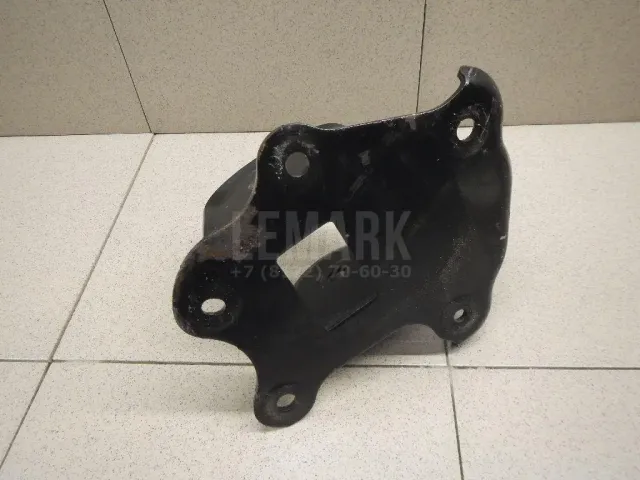 Кронштейн задней балки для  Chrysler Sebring 2006-2010