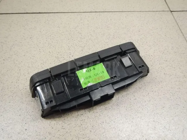 Блок кнопок для  Chevrolet Rezzo 2005-2010
