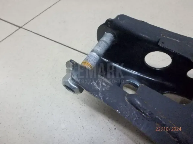 Рычаг задний поперечный