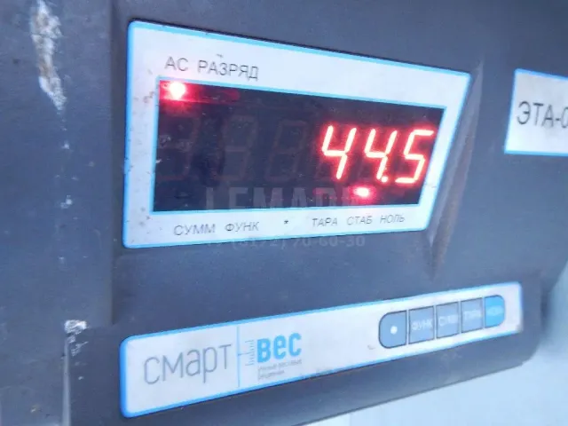 Порог со стойкой правый