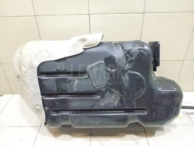 Бак топливный