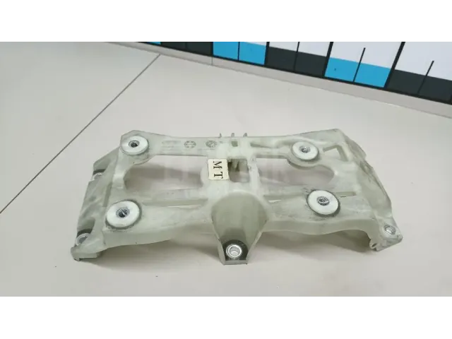 Кронштейн кулисы КПП для  Exeed TXL (M32T) 2019