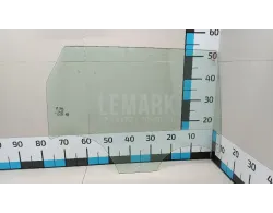 Стекло двери задней правой