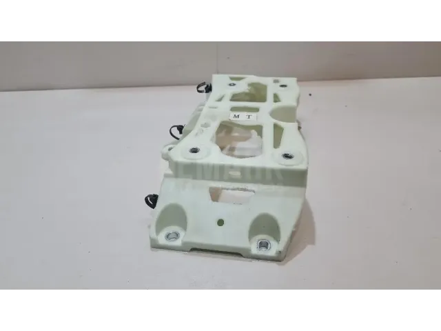 Кронштейн кулисы КПП для  Geely Tugella (FY11) 2020