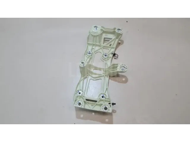 Кронштейн кулисы КПП для  Geely Tugella (FY11) 2020