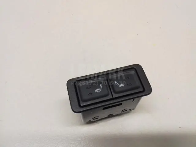Кнопка обогрева сидений для  Audi A4 [B6] 2000-2004