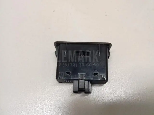 Кнопка обогрева сидений для  Audi A4 [B6] 2000-2004