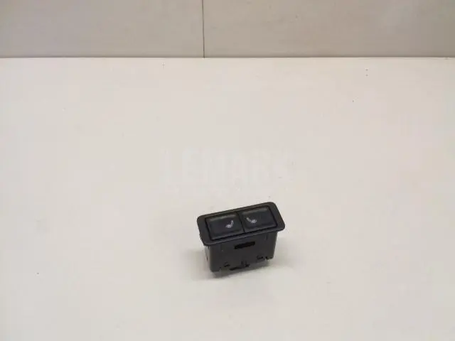 Кнопка обогрева сидений для  Audi A4 [B6] 2000-2004