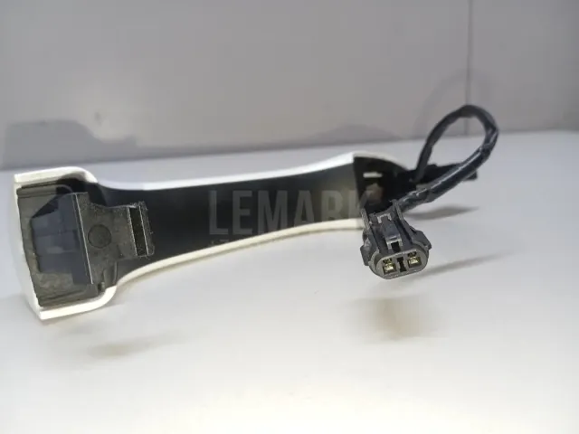 Ручка двери передней наружная левая для  Ford Escape EUR 2007-2009