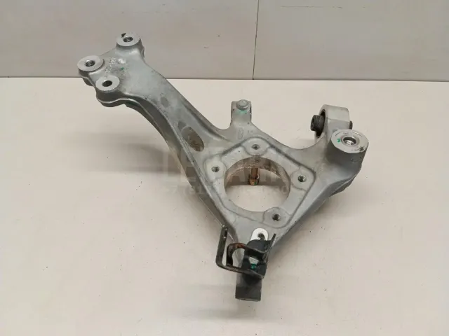 Кулак поворотный задний левый для  Geely Preface (FS11) 2020