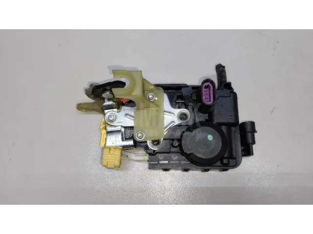 Замок двери передней левой для  Great Wall Hover H3 2010-2014