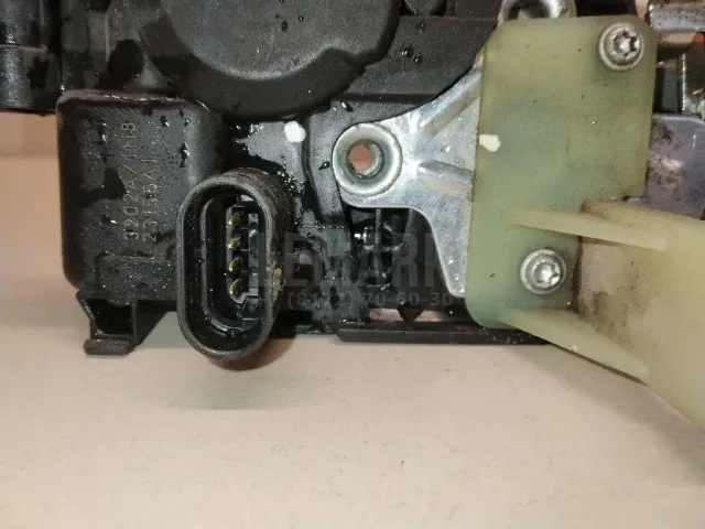 Замок двери передней левой для  BMW X1 U11 2022