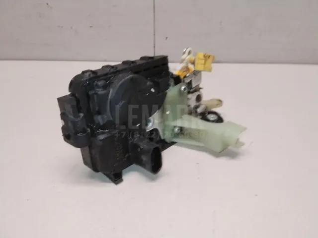 Замок двери передней левой для  BMW X1 U11 2022