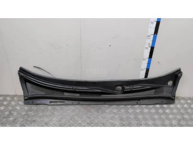 Решетка стеклооч. (планка под лобовое стекло) для  Chrysler 300C 2011-2023