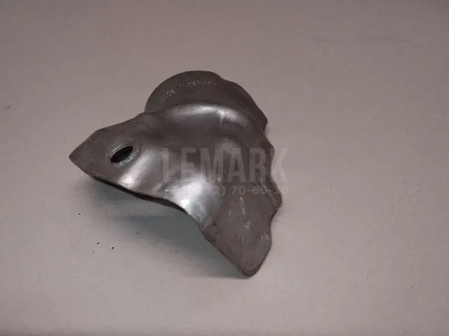 Экран тепловой для  GM Pontiac Vibe 2002-2007