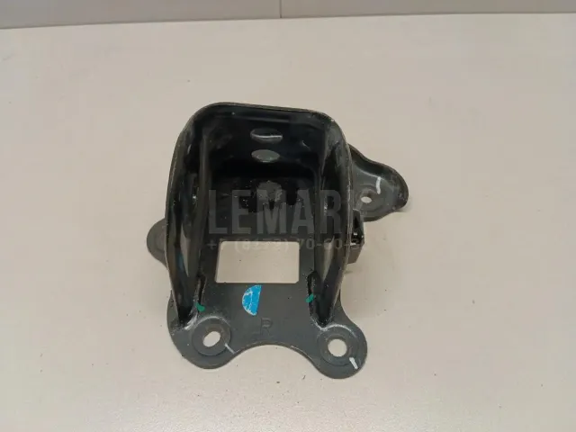 Кронштейн задней балки для  Haval H7 2024