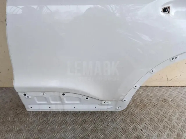 Дверь задняя левая для  Audi Allroad quattro 2006-2012