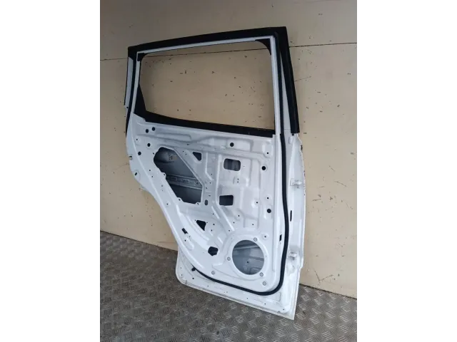 Дверь задняя левая для  Audi Allroad quattro 2006-2012
