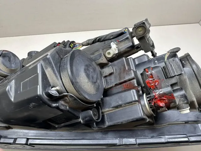 Фара левая для  Ford Mondeo V 2015-2022