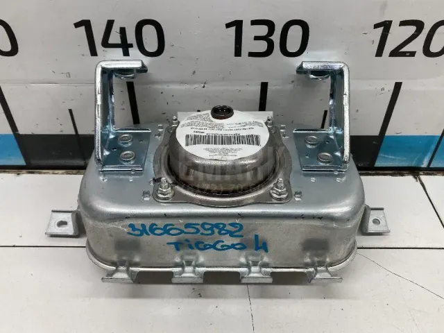 Подушка безопасности пассажирская (в торпедо) для  Honda Accord VIII 2008-2015