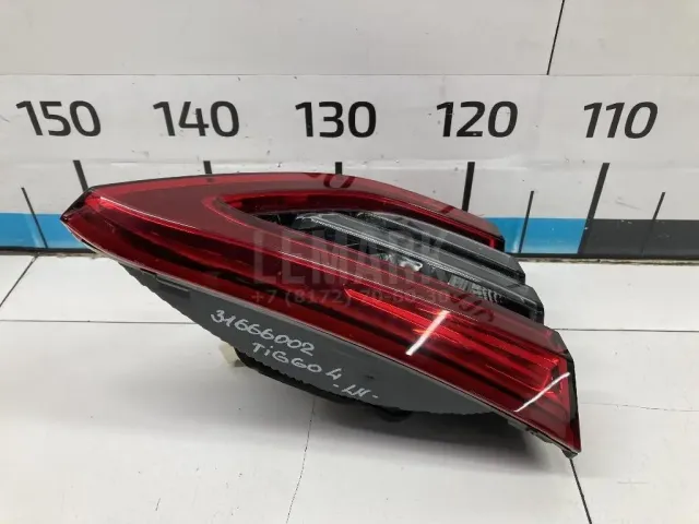 Фонарь задний внутренний левый для  Changan UNI-T 2020