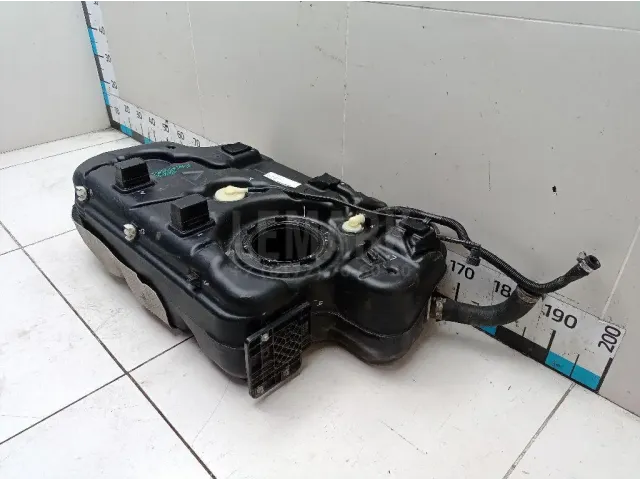 Бак топливный для  Citroen C5 2001-2004