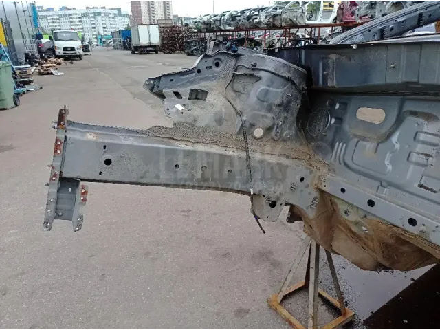 Ниша запасного колеса для  Fiat Punto II (188) 1999-2010