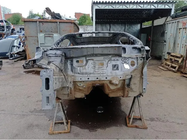 Ниша запасного колеса для  Fiat Punto II (188) 1999-2010
