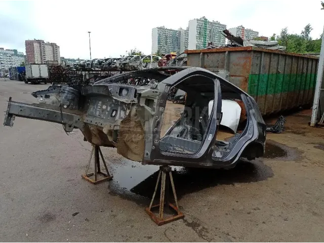 Ниша запасного колеса для  Fiat Punto II (188) 1999-2010