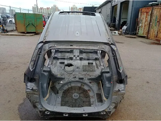 Ниша запасного колеса для  Fiat Punto II (188) 1999-2010